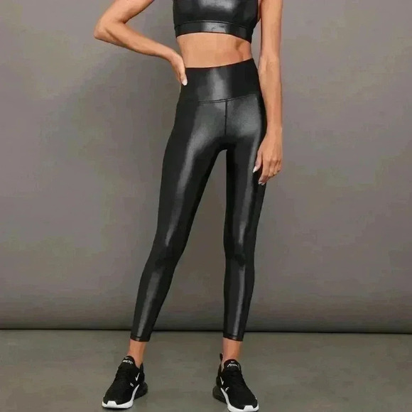 Carbon38 Pants - CARBON 38 Leggings in Takara Shine